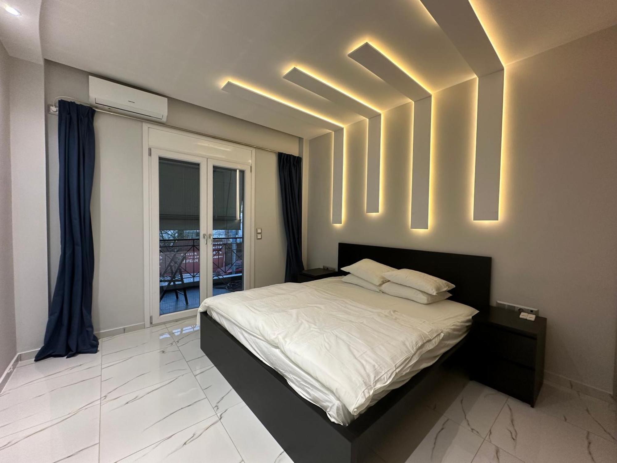 Warm And Modern Brand New Apartment Pireu Exterior foto
